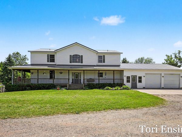 4654 W Woods Road, Sidney, MI 48885