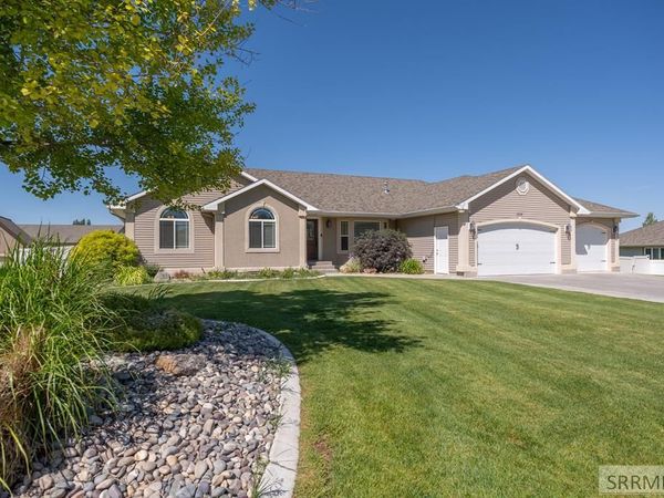 2488 S Fieldstone Drive, AMMON, ID 83401