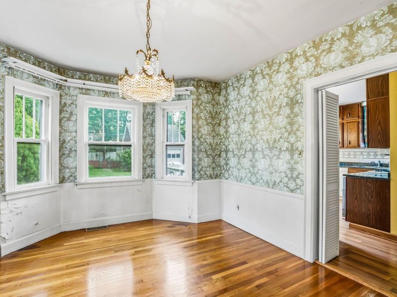 76 N Cassady Avenue , Columbus, OH 43209 Photo 12