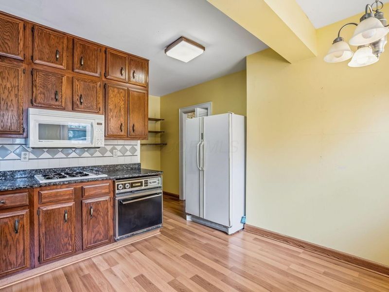 76 N Cassady Avenue , Columbus, OH 43209 Photo 16