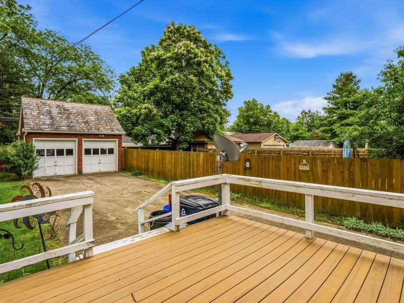 76 N Cassady Avenue , Columbus, OH 43209 Photo 40