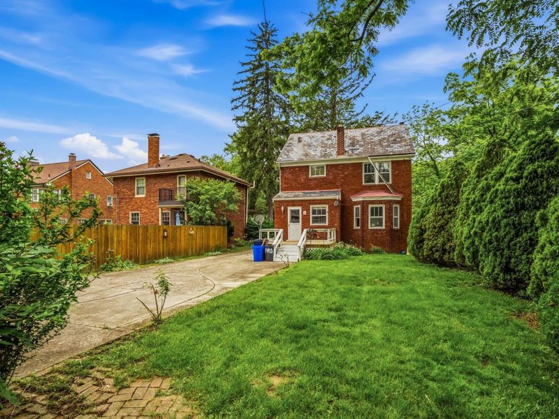 76 N Cassady Avenue , Columbus, OH 43209 Photo 8
