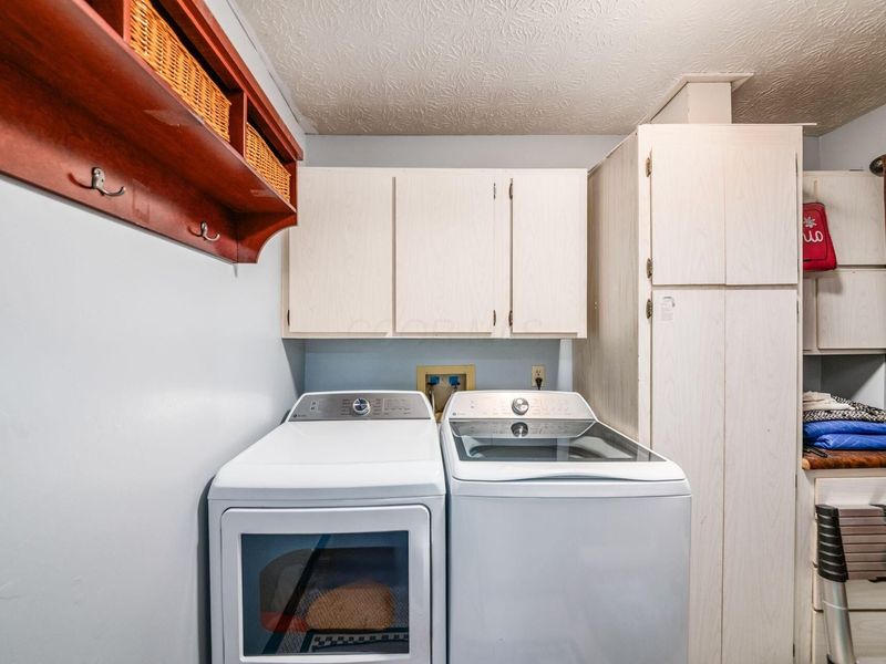 3258 Summerdale Lane, Unit 41, Columbus, OH 43221 Photo 17