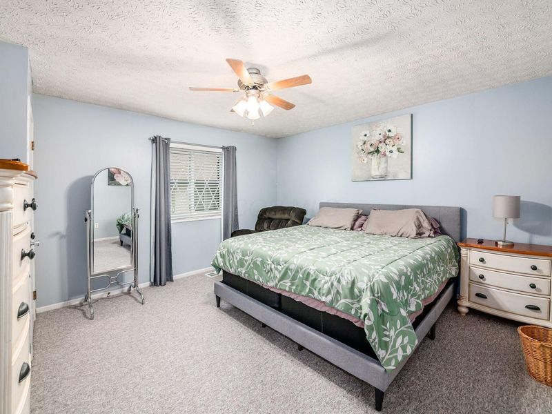 3258 Summerdale Lane, Unit 41, Columbus, OH 43221 Photo 23