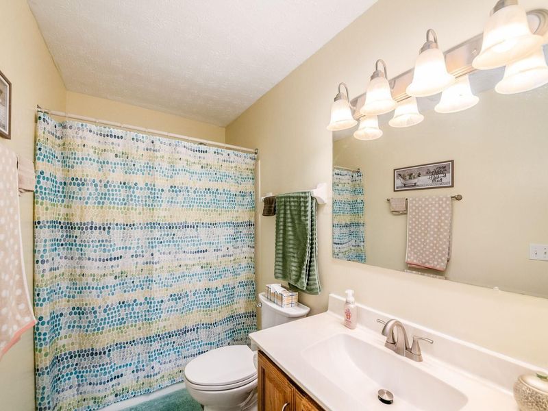 3258 Summerdale Lane, Unit 41, Columbus, OH 43221 Photo 27