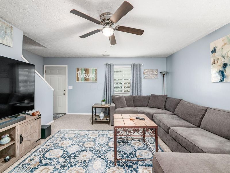 3258 Summerdale Lane, Unit 41, Columbus, OH 43221 Photo 6