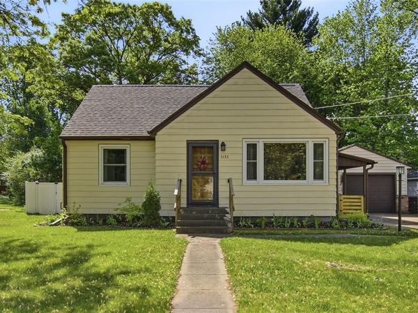 3133 Locust Lane, Eau Claire, WI 54703