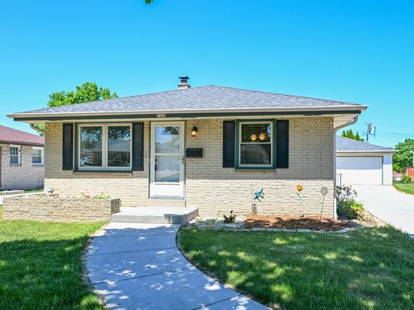 2508 W Halsey AVENUE, Milwaukee, WI 53221
