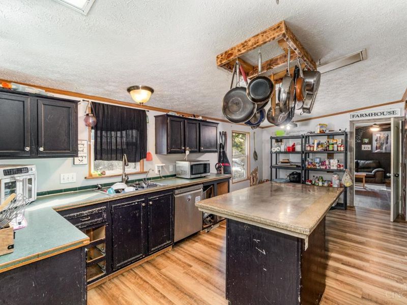 9454 E Deadfall Road, Jackson Twp, OH 45133 Photo 8