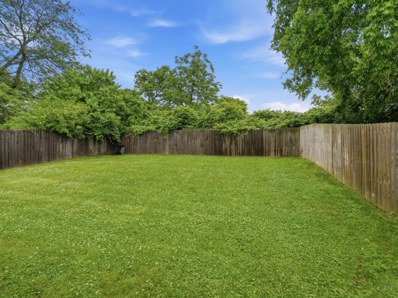 8084 Stillwell Road, Cincinnati, OH 45237 Photo 30