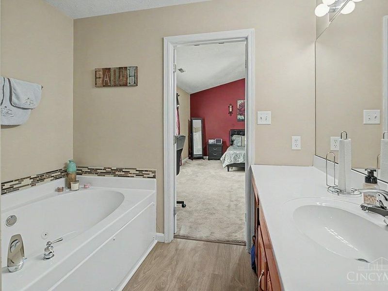 205 Sackett Drive, Monroe, OH 45050 Photo 17