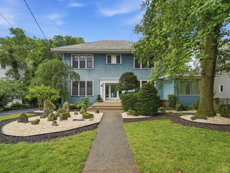 2200 East Hill Avenue, Cincinnati, OH 45208 Photo 1