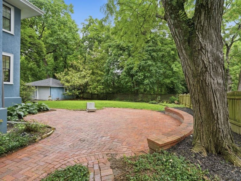 2200 East Hill Avenue, Cincinnati, OH 45208 Photo 39