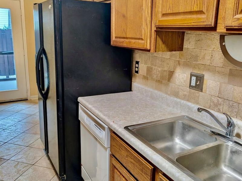1028 E Crescentville Road, West Chester, OH 45246 Photo 8