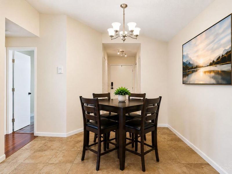 7645 Montgomery Road, Unit 10, Sycamore Township, OH 45236 Photo 8