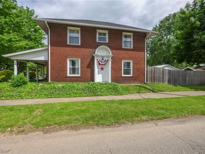 354 Fair Avenue, New Philadelphia, OH 44663 Photo 2