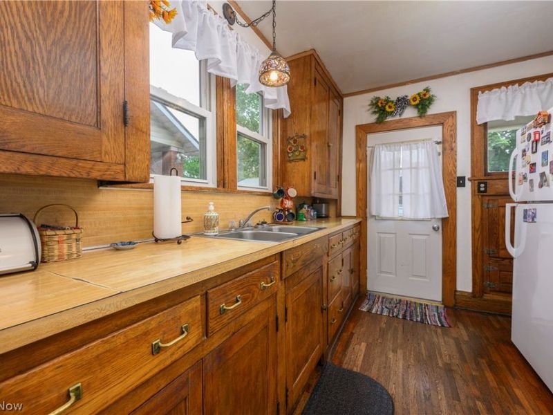 354 Fair Avenue, New Philadelphia, OH 44663 Photo 8
