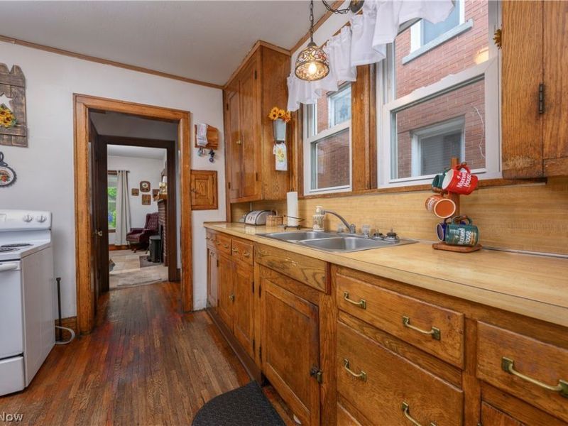354 Fair Avenue, New Philadelphia, OH 44663 Photo 9