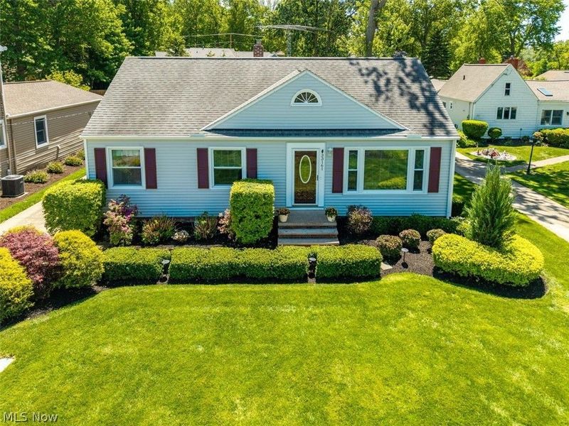 33161 Lake Road, Avon Lake, OH 44012 Photo 3
