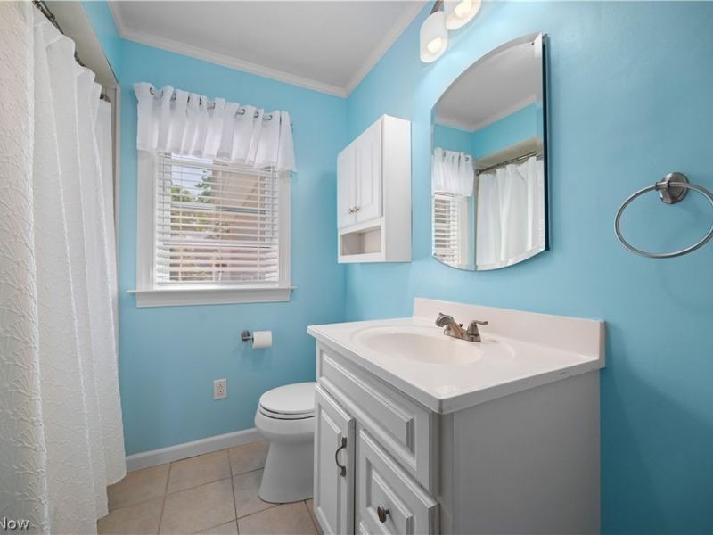33161 Lake Road, Avon Lake, OH 44012 Photo 32
