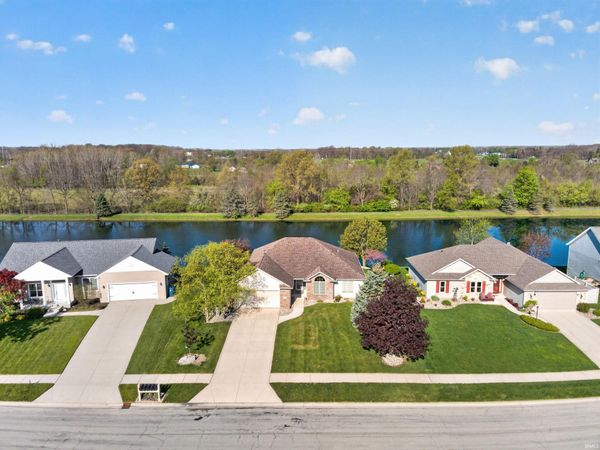 5406 Kodiak Trail, Auburn, IN 46706