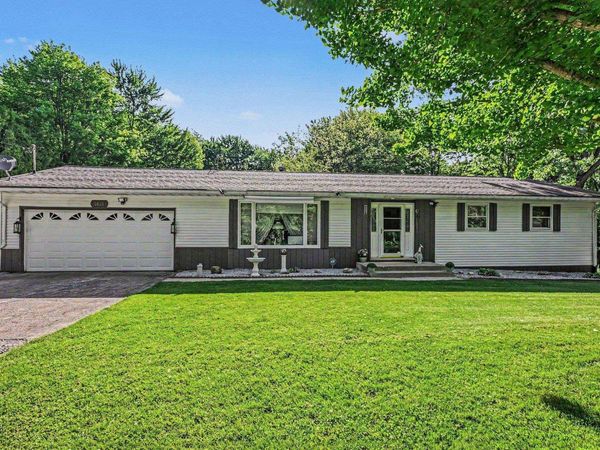 5821 N Fail Road, LaPorte, IN 46350