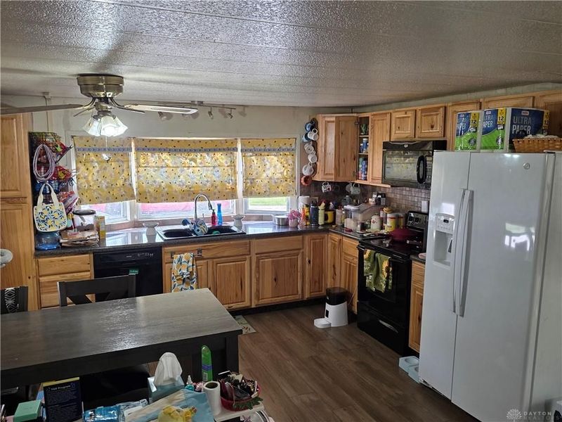88 Estate Drive, Brookville, OH 45309 Photo 12