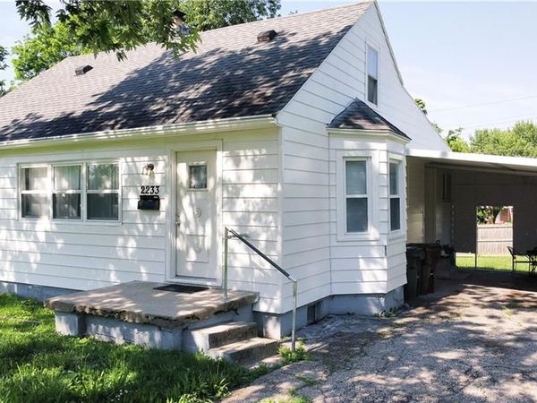 2233 Deering Avenue, Dayton, OH 45406