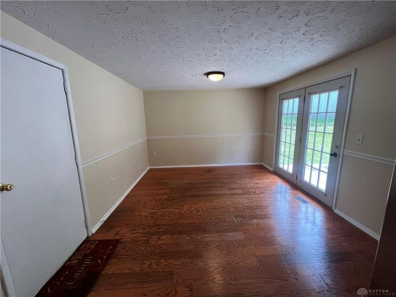 1213 Mayrose Drive, West Carrollton, OH 45449 Photo 13
