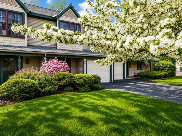 19 Saxon Hollow Drive, Unit G2, Essex Junction, VT 05452