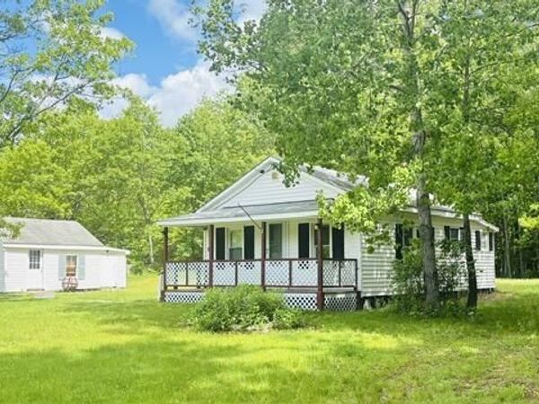 549 Roosevelt Trail , Windham, ME 04062