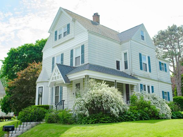12 Lincoln Street , Rockland, ME 04841