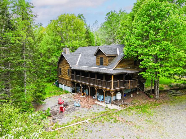 385 Johnson Flat Road , Pittsfield, ME 04967