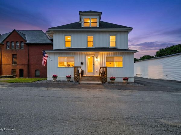 10 Salem Court , Bangor, ME 04401
