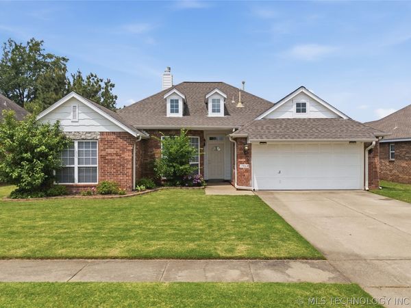 3964 S 214th East Avenue , Broken Arrow, OK 74014