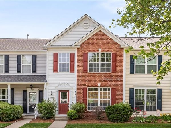 3942 Elizabeth Glen Way , Jamestown, NC 27282