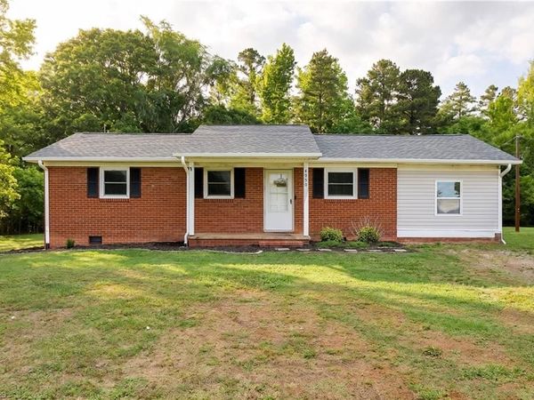 4950 Fairview Court , Trinity, NC 27370