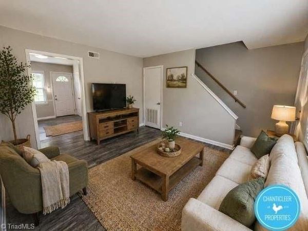 501 Greenbriar Road , Unit F, Greensboro, NC 27405