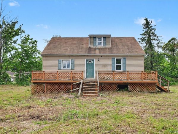 687 Whitley Lane , Highland, NY 12528