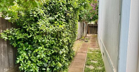 2505 Jackson Ave. #111, Escalon, CA 95320 Photo