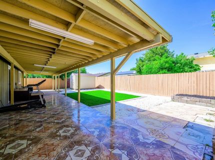 114 Decathlon Cir, Sacramento, CA 95823 Photo