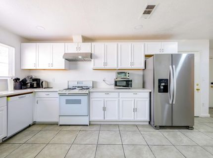 114 Decathlon Cir, Sacramento, CA 95823 Photo