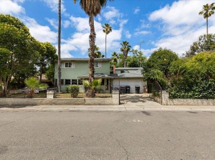 6836 Burdett Way, Sacramento, CA 95823 Photo