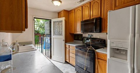 6836 Burdett Way, Sacramento, CA 95823 Photo