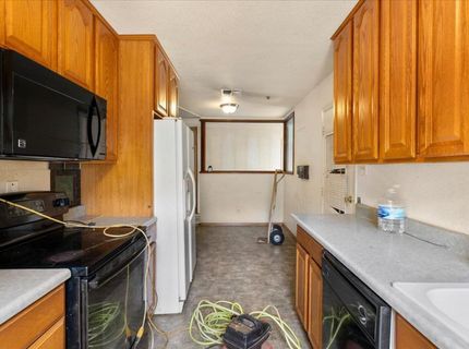 6836 Burdett Way, Sacramento, CA 95823 Photo