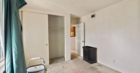 6836 Burdett Way, Sacramento, CA 95823 Photo