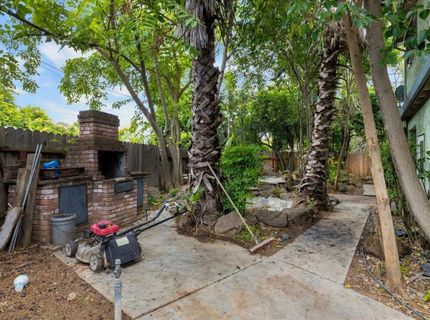 6836 Burdett Way, Sacramento, CA 95823 Photo