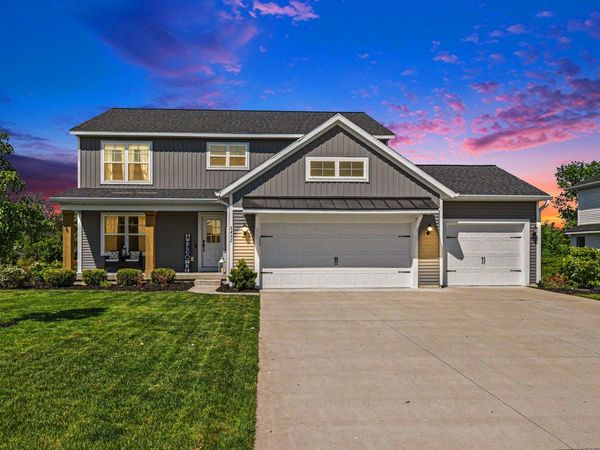 3432 Sagecrest Drive, Hudsonville, MI 49426