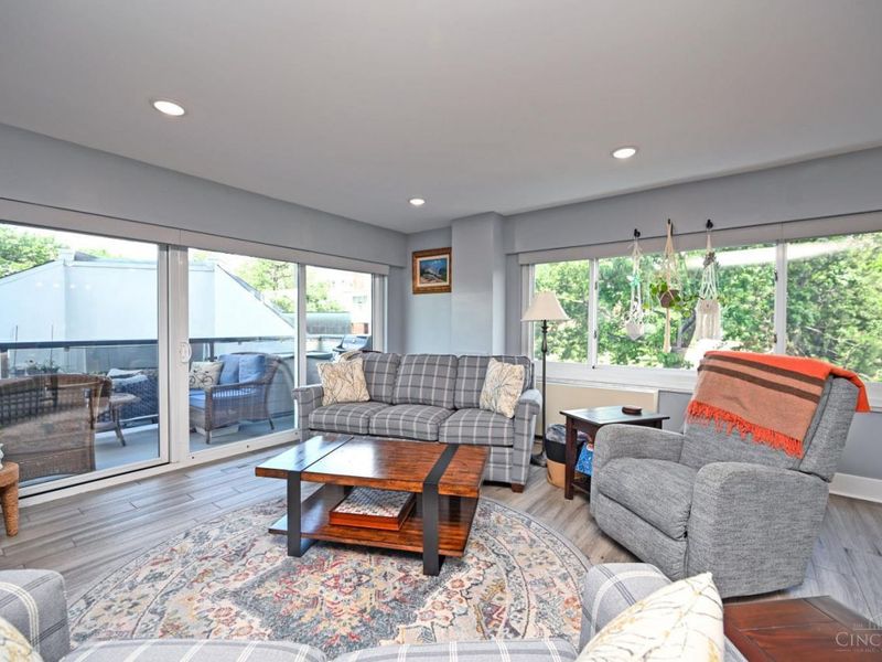 2200 Victory Parkway, Unit 709, Cincinnati, OH 45206 Photo 8