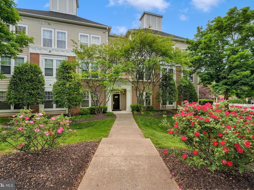 110 Watkins Pond Boulevard, Unit 1-103, Rockville, MD 20850 Main Photo